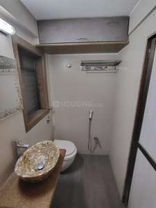 Bathroom Image of 650 Sq.ft 1 BHK Apartment / Flat for rent in N Rose Northern Heights, Dahisar East Mumbai for Rs. 29000