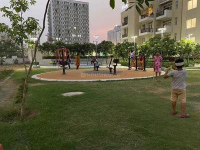 Image of 1300 Sq.ft 3 BHK Apartment / Flat for sale in Emaar Emerald Estate, Sector 65, Gurgaon for Rs. 23500000