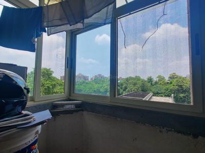 Balcony Image of 1250 Sq.ft 3 BHK Apartment / Flat for rent in Purvasha Apartments, Mayur Vihar Phase 1 New Delhi for Rs. 60000