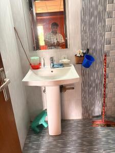 Bathroom Image of 1680 Sq.ft 3 BHK Apartment / Flat for sale in Bhowanipore Kolkata for Rs. 21500000