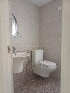 Bathroom Image of 1850 Sq.ft 3 BHK Apartment / Flat for sale in Shree Vardhman Victoria, Sector 70 Gurgaon for Rs. 24500000