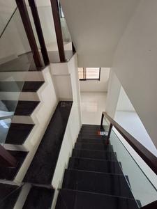 4 BHK Independent House