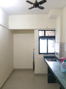 Kitchen Image of 900 Sq.ft 2 BHK Apartment / Flat for rent in Haware Citi, Kasarvadavali Thane for Rs. 19250