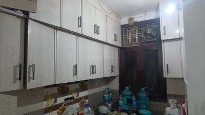 Kitchen Image of 850 Sq.ft 3 BHK Builder Floor for sale in Dwarka Mor New Delhi for Rs. 4800000