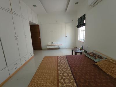 Bedroom Image of 4708 Sq.ft 4 BHK Independent House for sale in Thaltej Ahmedabad for Rs. 95000000