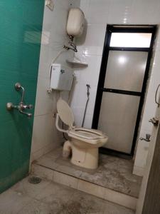 Common Bathroom Image of 750 Sq.ft 1 BHK Apartment / Flat for sale in Kharghar Navi Mumbai for Rs. 7500000