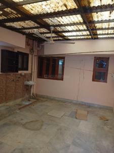 Balcony Image of 600 Sq.ft 1.5 BHK Builder Floor for sale in Dilshad Garden New Delhi for Rs. 6500000