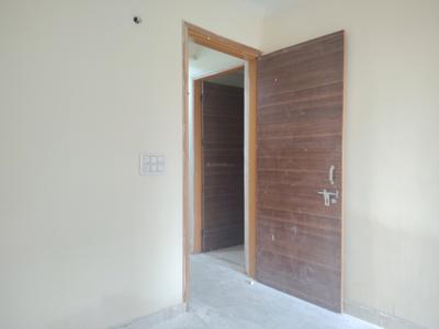 Bedroom Image of 700 Sq.ft 2 BHK Apartment / Flat for sale in Sangam Vihar New Delhi for Rs. 4000000