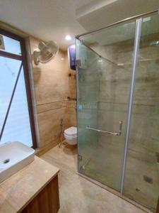 Bathroom Image of 4600 Sq.ft 4 BHK Apartment / Flat for rent in Green Park Extension New Delhi for Rs. 350000