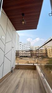 Balcony Image of 550 Sq.ft 1 BHK Apartment / Flat for rent in Kadubeesanahalli Bengaluru for Rs. 34000