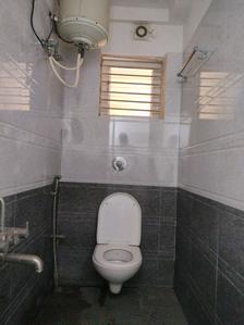 Bedroom One Image of 1000 Sq.ft 2 BHK Apartment / Flat for rent in Om Sai, Marathahalli Bengaluru for Rs. 30000
