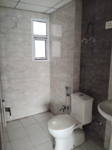 Bathroom Image of 1400 Sq.ft 2.5 BHK Apartment / Flat for rent in Vasundhara Ghaziabad for Rs. 25000