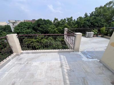 Balcony Image of 1200 Sq.ft 1 BHK Builder Floor for rent in Mayur Vihar II New Delhi for Rs. 23000
