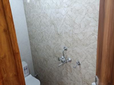 Image of 600 Sq.ft 2 BHK Builder Floor for sale in Laxmi Nagar, New Delhi for Rs. 5800000