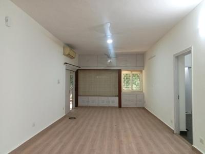 Living Room Image of 2000 Sq.ft 3 BHK Apartment / Flat for sale in DDA Flats Vasant Kunj, Vasant Kunj New Delhi for Rs. 40000000
