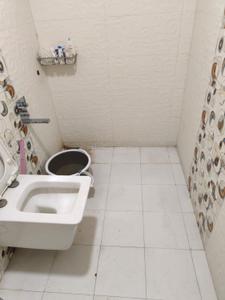 Bathroom Image of 4725 Sq.ft 8 BHK Villa for sale in Thaltej Ahmedabad for Rs. 81000000