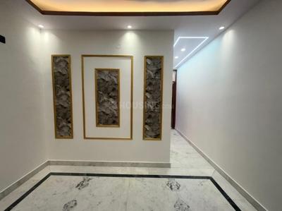 Hall Image of 650 Sq.ft 2 BHK Builder Floor for rent in Govindpuri New Delhi for Rs. 18000