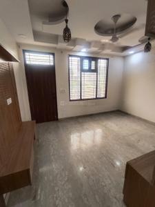 Bedroom Image of 950 Sq.ft 2 BHK Builder Floor for sale in Ramesh Nagar New Delhi for Rs. 13200000