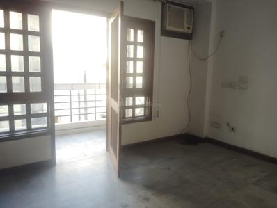 Bedroom Image of 1400 Sq.ft 2 BHK Builder Floor for rent in Chittaranjan Park New Delhi for Rs. 75000