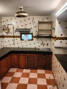 Kitchen Image of 1500 Sq.ft 4 BHK Duplex for sale in Triveni Apartment, Sheikh Sarai New Delhi for Rs. 38500000