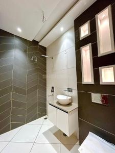 Bathroom Image of 1026 Sq.ft 4 BHK Independent House for sale in Sector 123 Mohali for Rs. 11000000
