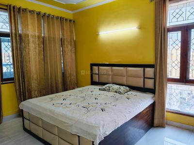 Bedroom Image of 1650 Sq.ft 3 BHK Apartment / Flat for sale in Rudra Buildwell Jagdambe Apartments, Sector 62 Noida for Rs. 16000000