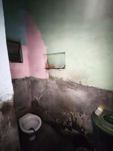 Bathroom Image of 900 Sq.ft 2 BHK Builder Floor for sale in Ariadaha Kolkata for Rs. 3000000