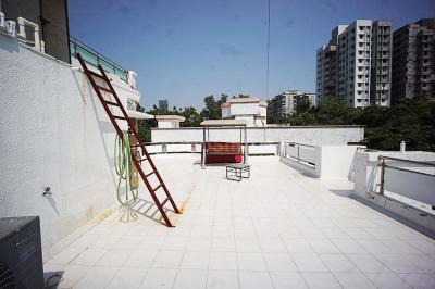 Balcony Image of 4725 Sq.ft 4 BHK Independent House for sale in Satellite Ahmedabad for Rs. 131300000