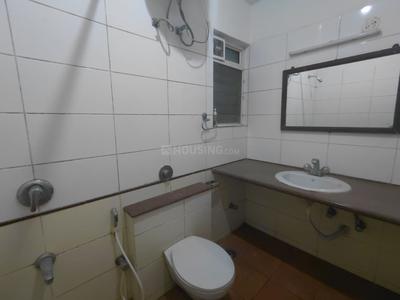 Bathroom Image of 1800 Sq.ft 3 BHK Apartment / Flat for rent in Arakere Bengaluru for Rs. 49000