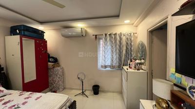 Bedroom Image of 2100 Sq.ft 3 BHK Apartment / Flat for rent in West Marredpally Secunderabad for Rs. 50000
