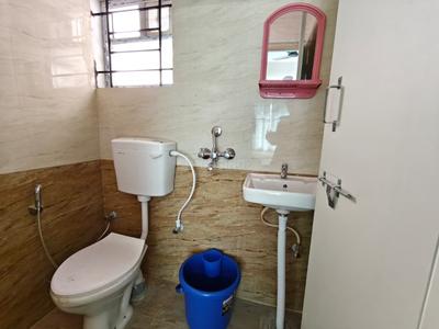 Bathroom Image of 950 Sq.ft 2 BHK Builder Floor for rent in Choodasandra Bengaluru for Rs. 26000