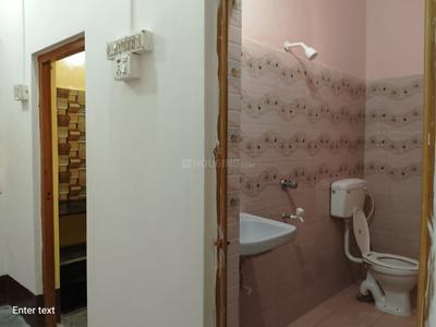 Bathroom Image of 500 Sq.ft 2 BHK Independent House for rent in Bansdroni Kolkata for Rs. 12000