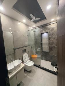 Image of 3000 Sq.ft 3 BHK Builder Floor for rent in Sector 50, Noida for Rs. 70000