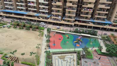 Balcony Image of 900 Sq.ft 2 BHK Apartment / Flat for rent in Gaurs Siddhartham, Siddharth Vihar Ghaziabad for Rs. 27500
