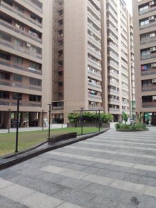 Image of 1515 Sq.ft 3 BHK Apartment / Flat for rent in Zaveri Greens, Ghuma, Ahmedabad for Rs. 25000