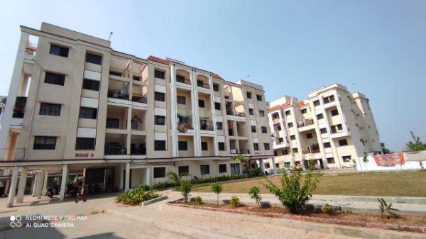 Sky Kasturi Square Building View 1