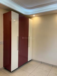 Bedroom Image of 612 Sq.ft 2 BHK Builder Floor for sale in Laxmi Nagar New Delhi for Rs. 6500000
