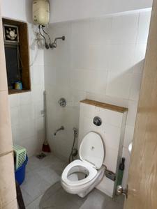 Bathroom Image of 774 Sq.ft 2 BHK Apartment / Flat for rent in Lodha Casa Bella, Usarghar Thane for Rs. 13000