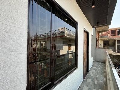 Balcony Image of 1900 Sq.ft 4 BHK Independent House for sale in Chitaipur Varanasi for Rs. 11000000