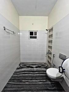 Bathroom Image of 1800 Sq.ft 3 BHK Builder Floor for rent in Khema-Ka-Kuwa Jodhpur for Rs. 30000