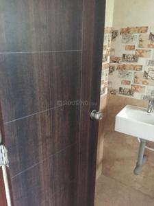 Bathroom Image of 1000 Sq.ft 2 BHK Apartment / Flat for rent in Manish Nagar Nagpur for Rs. 18000