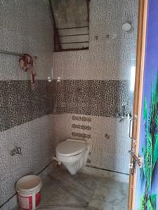Bathroom Image of 953 Sq.ft 2 BHK Apartment / Flat for rent in Mahaprabhu Jharna Apartment, Benachity Durgapur for Rs. 10500
