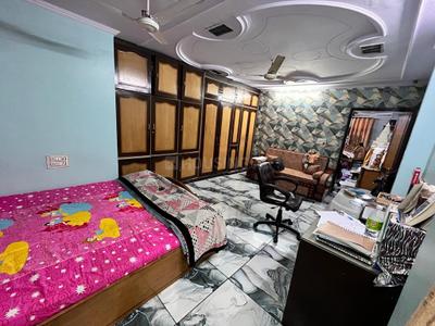 Bedroom Image of 2000 Sq.ft 3 BHK Apartment / Flat for sale in Daryaganj New Delhi for Rs. 18000000