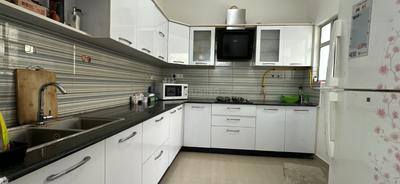 2 BHK Flat