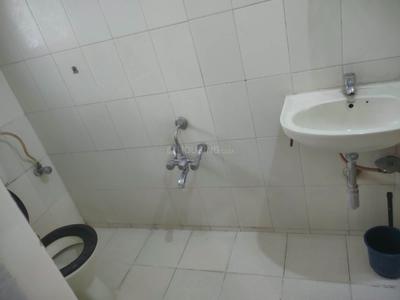 Bathroom Image of 840 Sq.ft 2 BHK Apartment / Flat for rent in Prathmesh Garden, Hadapsar Pune for Rs. 23000