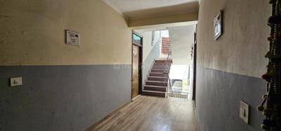 Bedroom Image of 450 Sq.ft 1 RK Apartment / Flat for rent in Sarita Vihar New Delhi for Rs. 16000