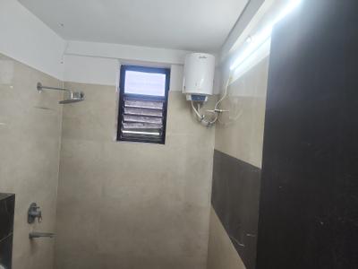 Image of 2000 Sq.ft 3 BHK Apartment / Flat for rent in Jhaveri Silver Lake Vista, New Rani Bagh, Indore for Rs. 40000