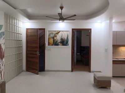 Living Room Image of 1125 Sq.ft 4 BHK Apartment / Flat for sale in Sector 38 Rohini New Delhi for Rs. 8500000