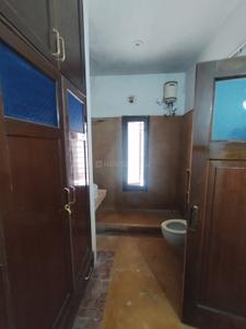 Bathroom Image of 2000 Sq.ft 2 BHK Builder Floor for rent in Sector 91 Mohali for Rs. 32000