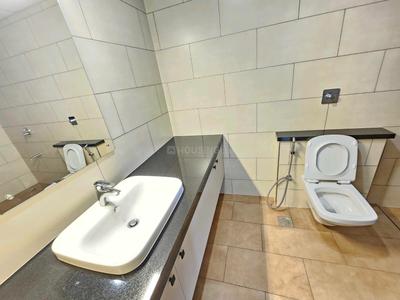 Bathroom Image of 3560 Sq.ft 4 BHK Apartment / Flat for sale in Sobha Marina One, Marine Drive Kochi for Rs. 52000000